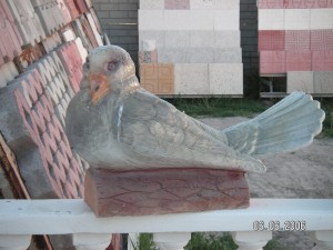 Güvercin Heykeli